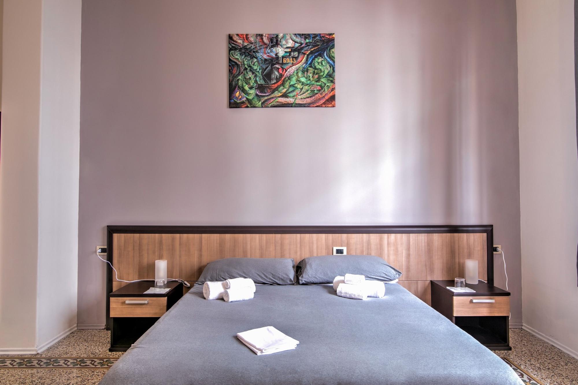 Maqueda Central Suites Palermo Bagian luar foto