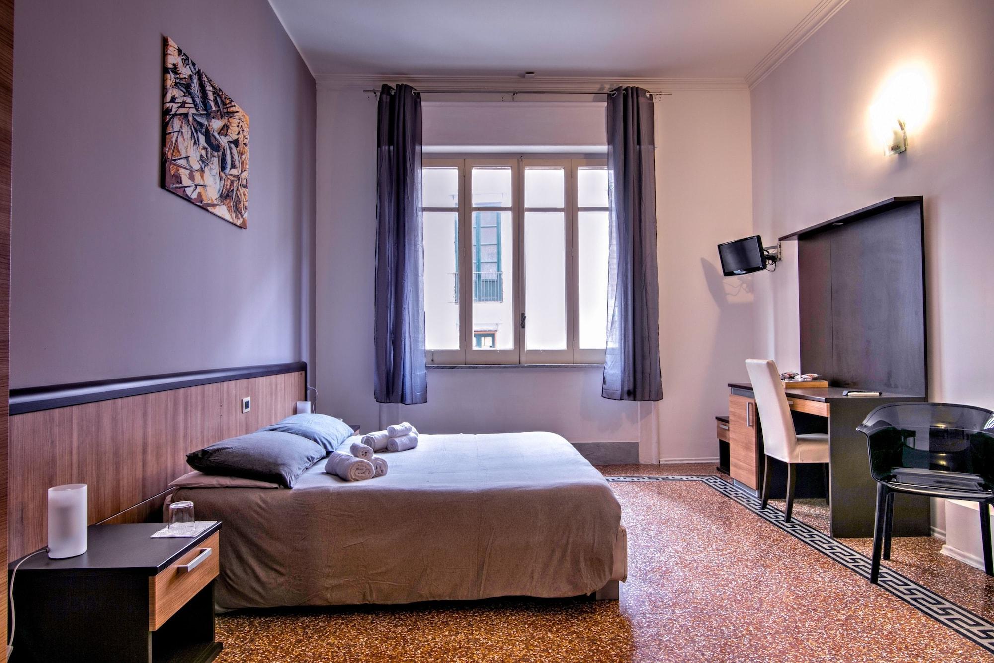 Maqueda Central Suites Palermo Bagian luar foto