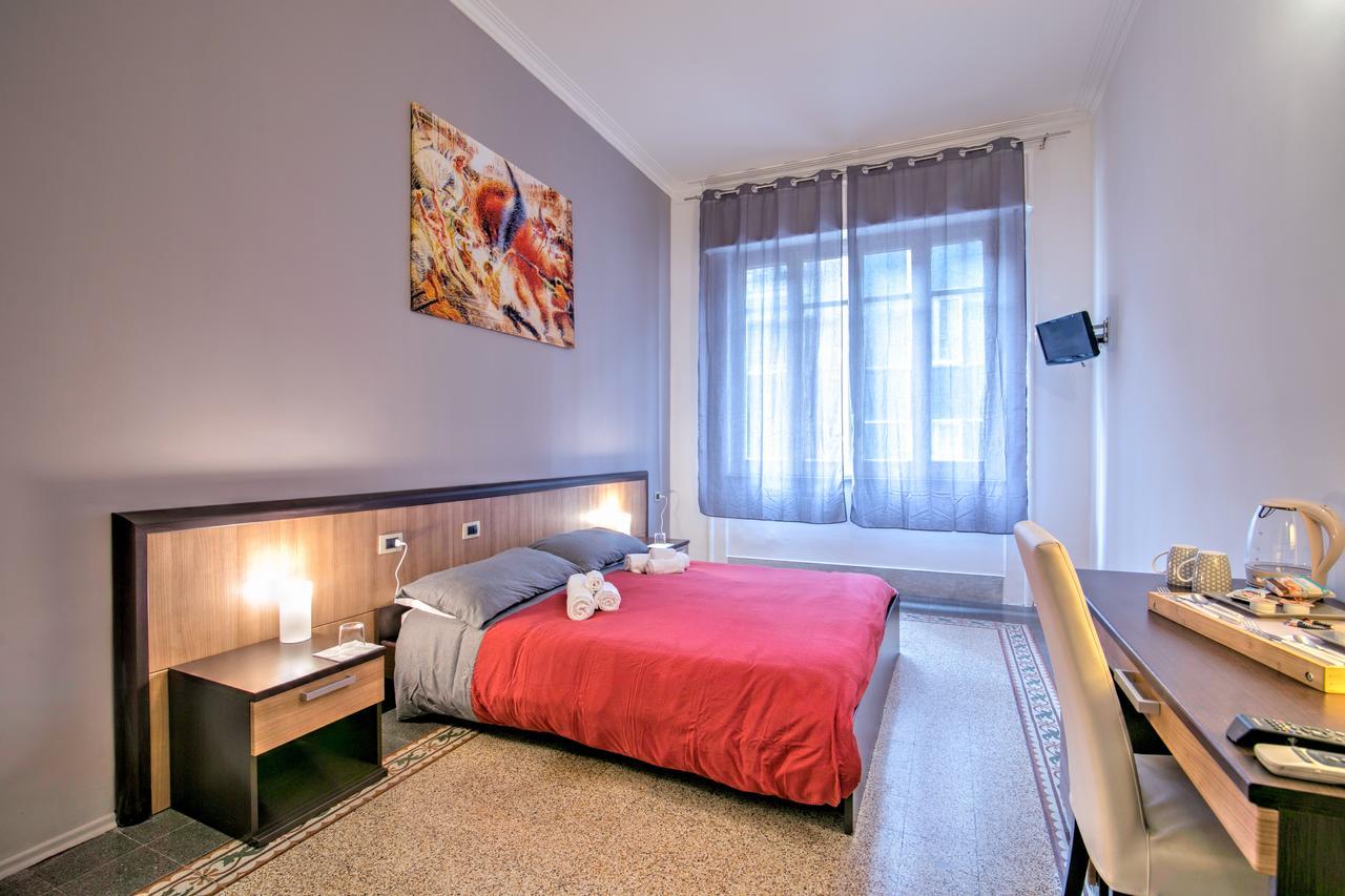 Maqueda Central Suites Palermo Bagian luar foto